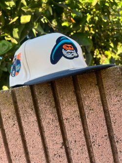 NEW YORK ISLANDERS SNAPBACK HAT
