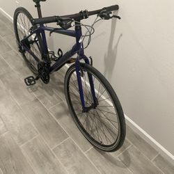 Specialized Vita Hybrid Bike – Lightweight, Fast, Comfortable (Great Deal!)