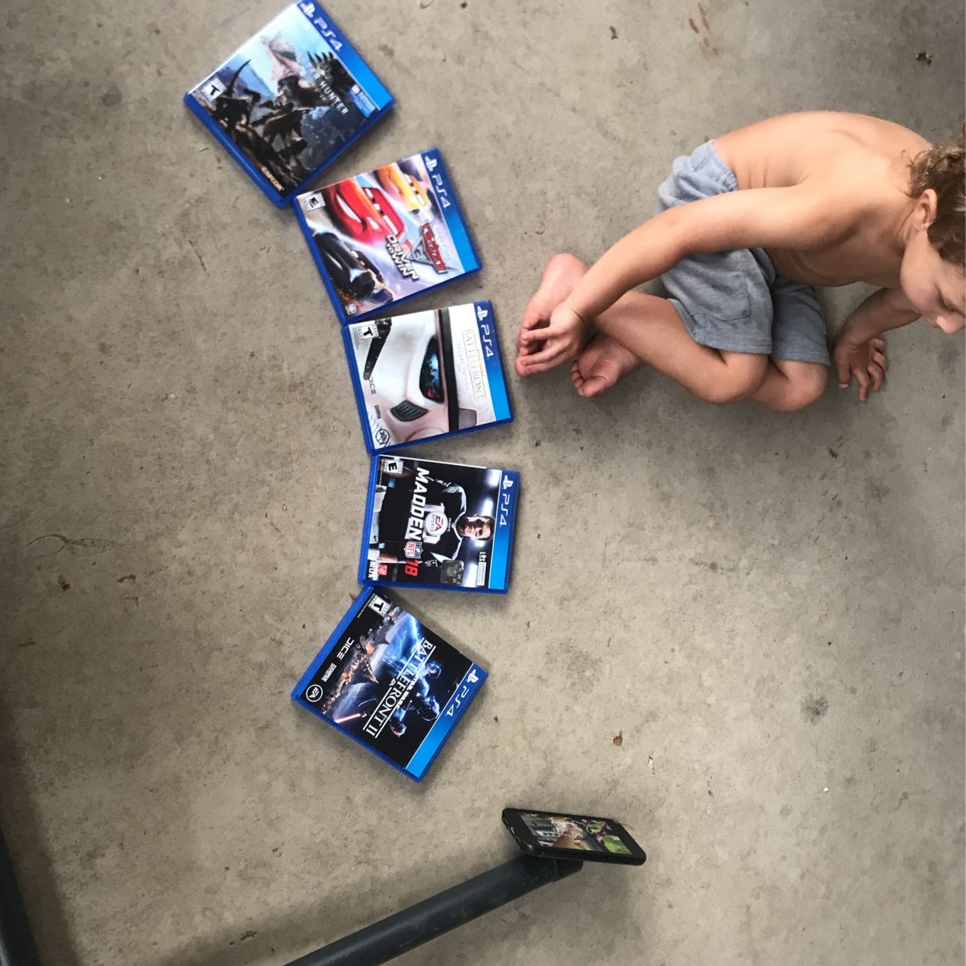 5 Pack Ps4 Games- Battlefront Deluxe Edition, Battlefront 2, Madden 18, Monster Hunter World, Cars 3 Driven 2 Win