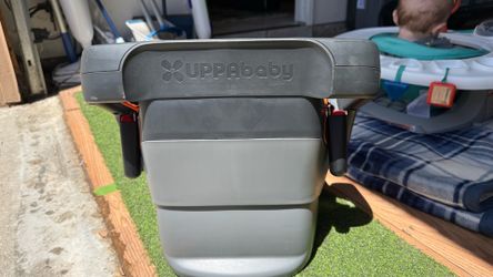 Uppababy Mess V2 Infant car seat Base