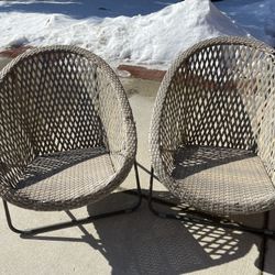 Very Gorgeous Wicker two chairs