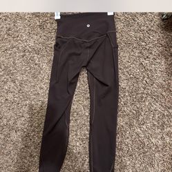 LULULEMON leggings Size:4 