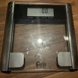 Conair Digital Glass Bathroom Scale 