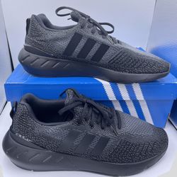 NEW ADIDAS swift run 22 mens running original sneakers Size 9