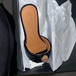 Kurt Geiger / Kensington Flat Sandal 