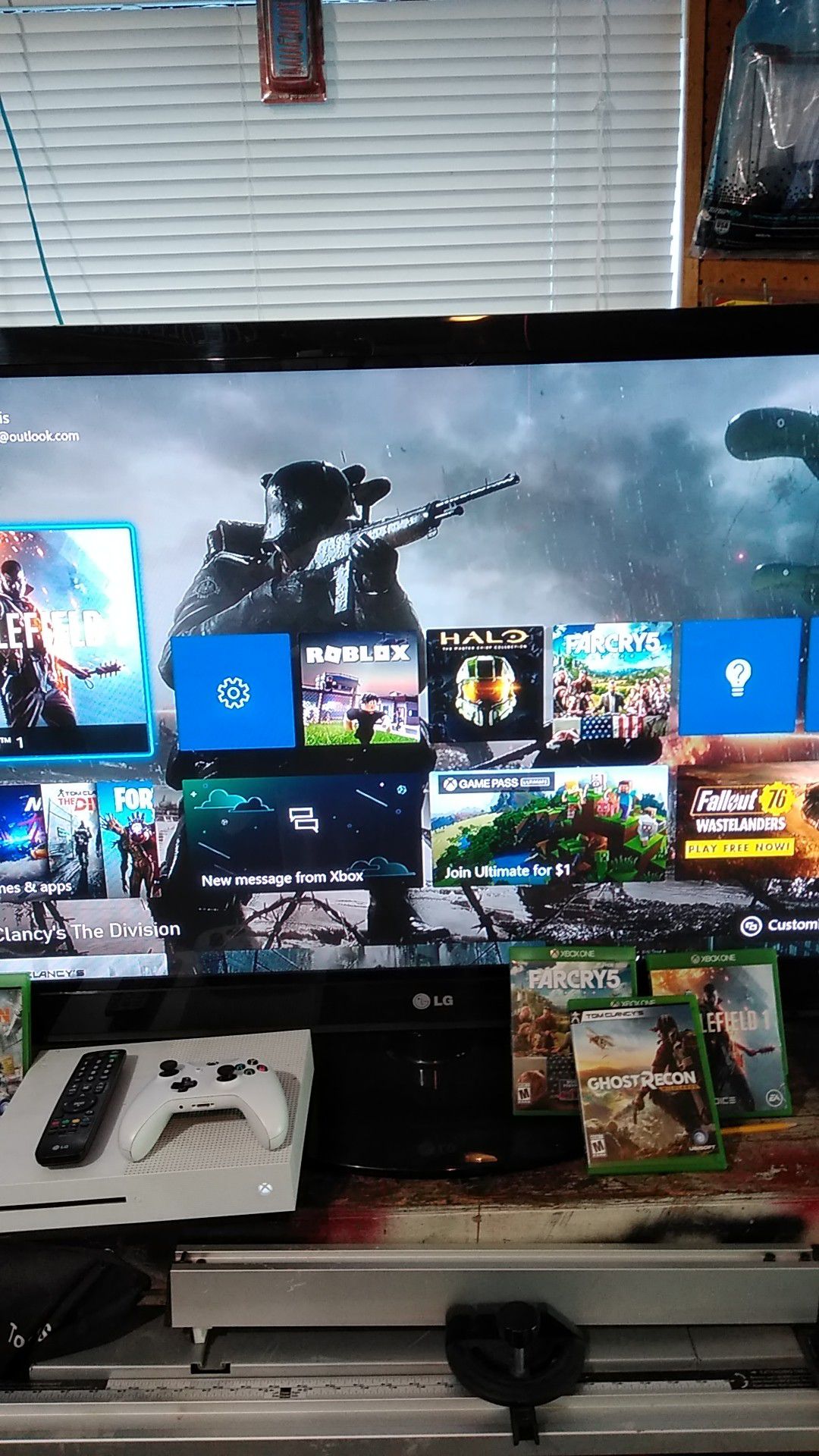 LG 52" TV with Xbox one