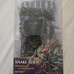 NECA Snake Alien Figure
