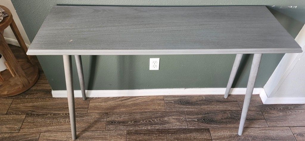 Safavieh Wood Gray Console Table
