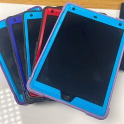 iPads 8th 32gb, 9th 64 Gb And Pro(2016) 128gb