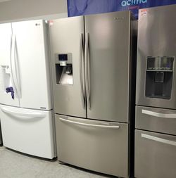 Samsung French Door Fridge - Stainless, Ice & Water Dispenser