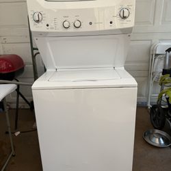GE Washer And Dryers Combo 