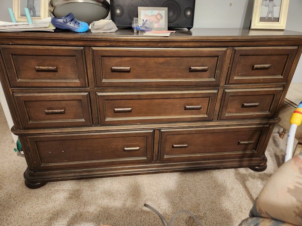 King Size Bedroom Furniture