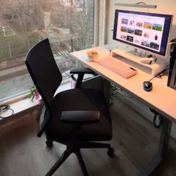 White Adjustable Standing Desk - Electric