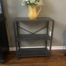 Bookshelf 