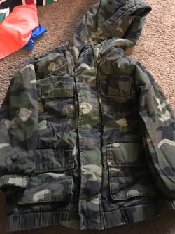 Boys bomber camouflage jacket size 5T