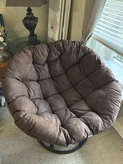 Brown wooden Papasan Chair 