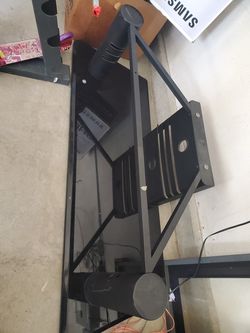 Glass top tv stand