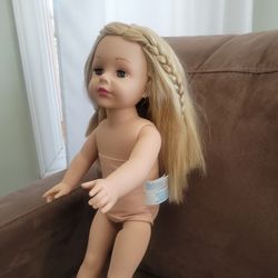 Madame Alexander Doll 2007