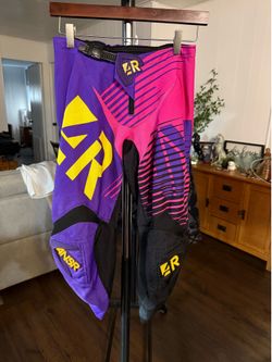 Answer Racing ANSR 2015 Syncron WMX Women’s Motocross Pants – Size 4