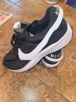 Womens Nike's