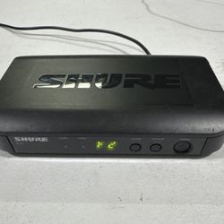 Shure BLX4 Wireless Receiver Band H9