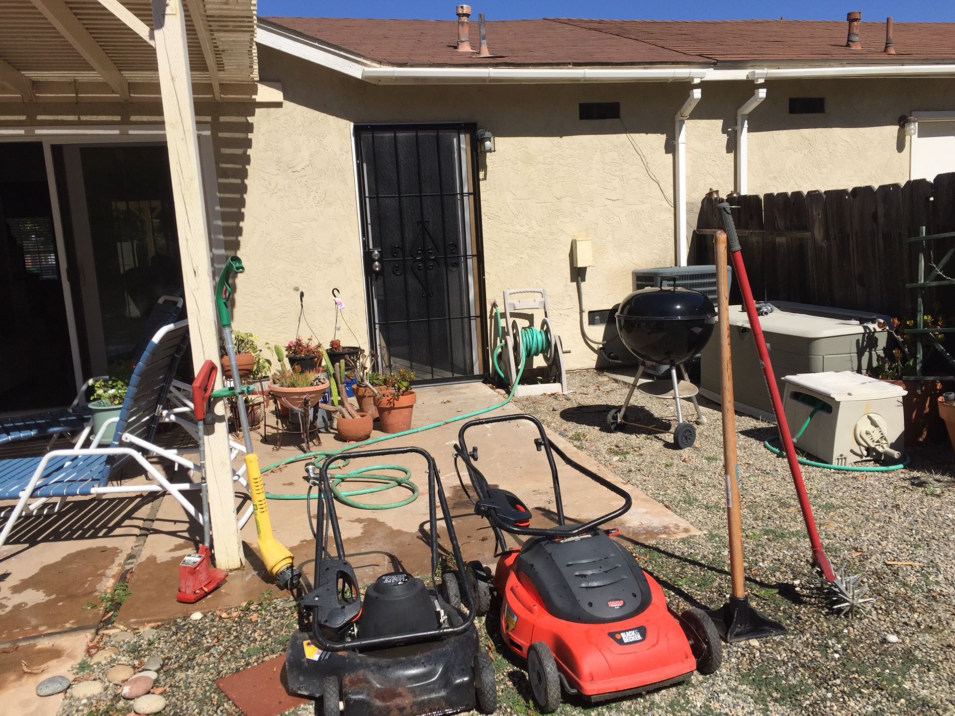 2 Black & Decker electric lawn mowers, edger, weed wacker,Aerator and tamper all for $100!