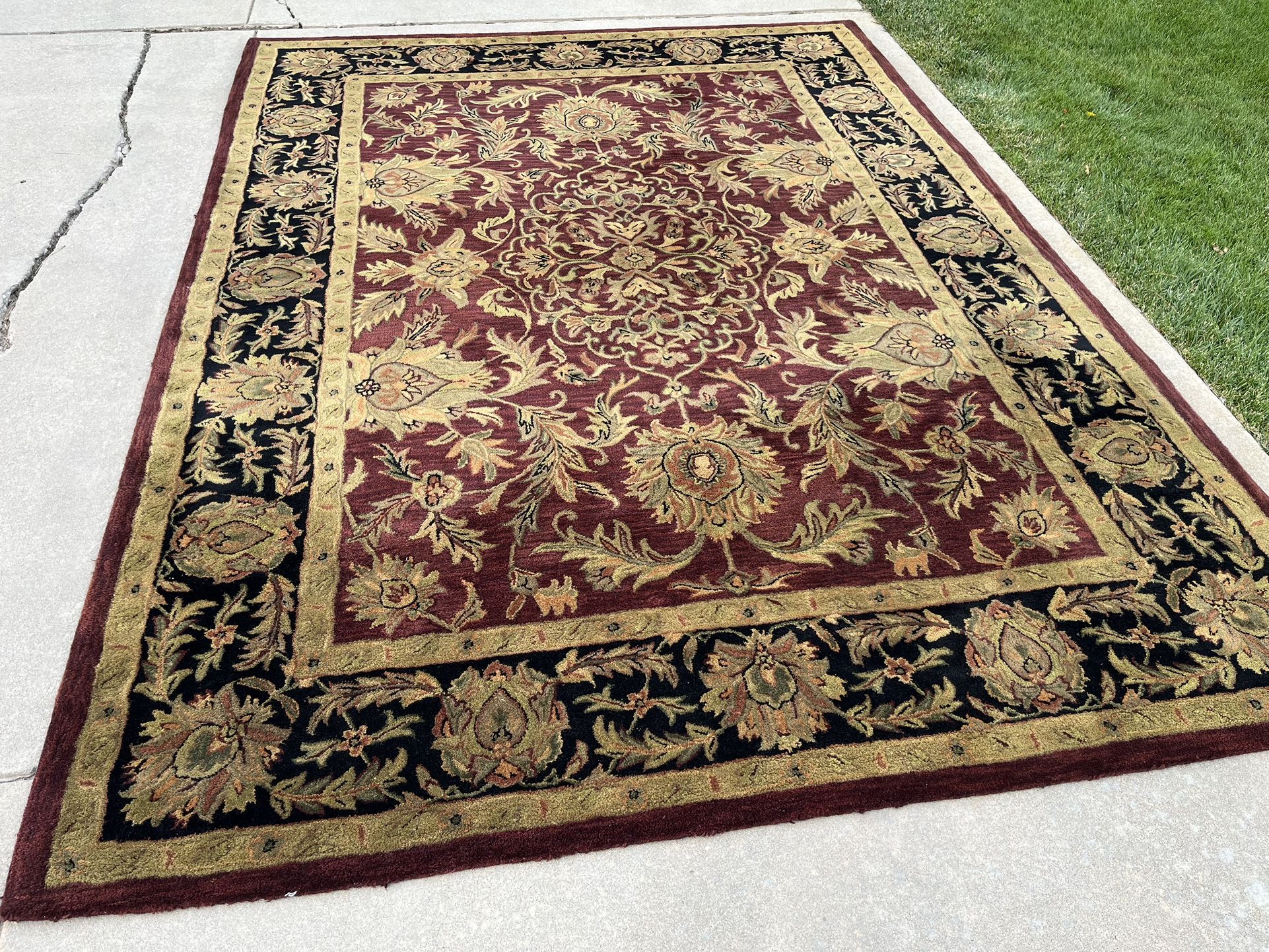 Beautiful Solid Wool Vintage Oriental Area Rug (7’11”x10’11”)