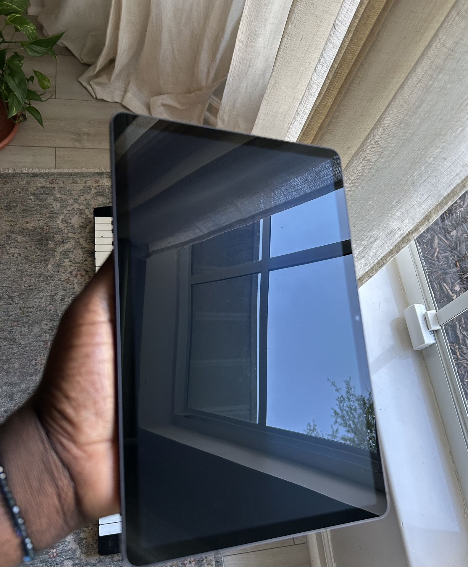 Excellent Condition 128 GB Galaxy Tab S9 11inch