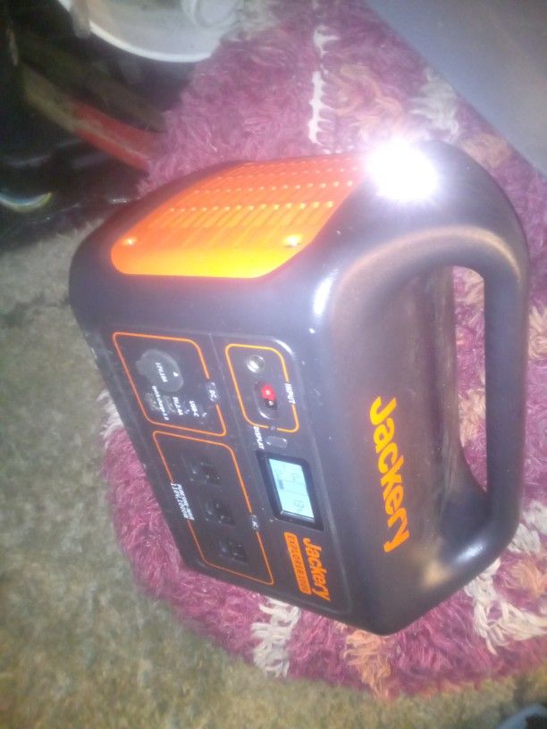 Jackery 1000 for Sale in Los Angeles, CA OfferUp