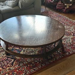 TH Robsjohn Gibbing coffee table (sorel) by Widdicomb. Edition of 50.