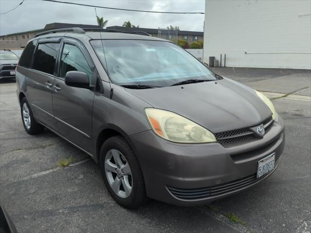 2004 Toyota Sienna