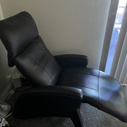 Osaki Sonno Zero Gravity Massage Recliner 