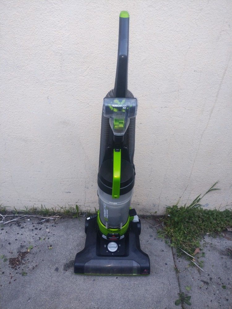 Bissell Carpet Cleaner For Sale