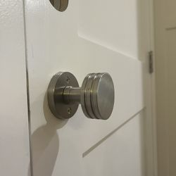 Single Dummy Bern Door Knob With Disk Rose in Satin Nickel by Emtek