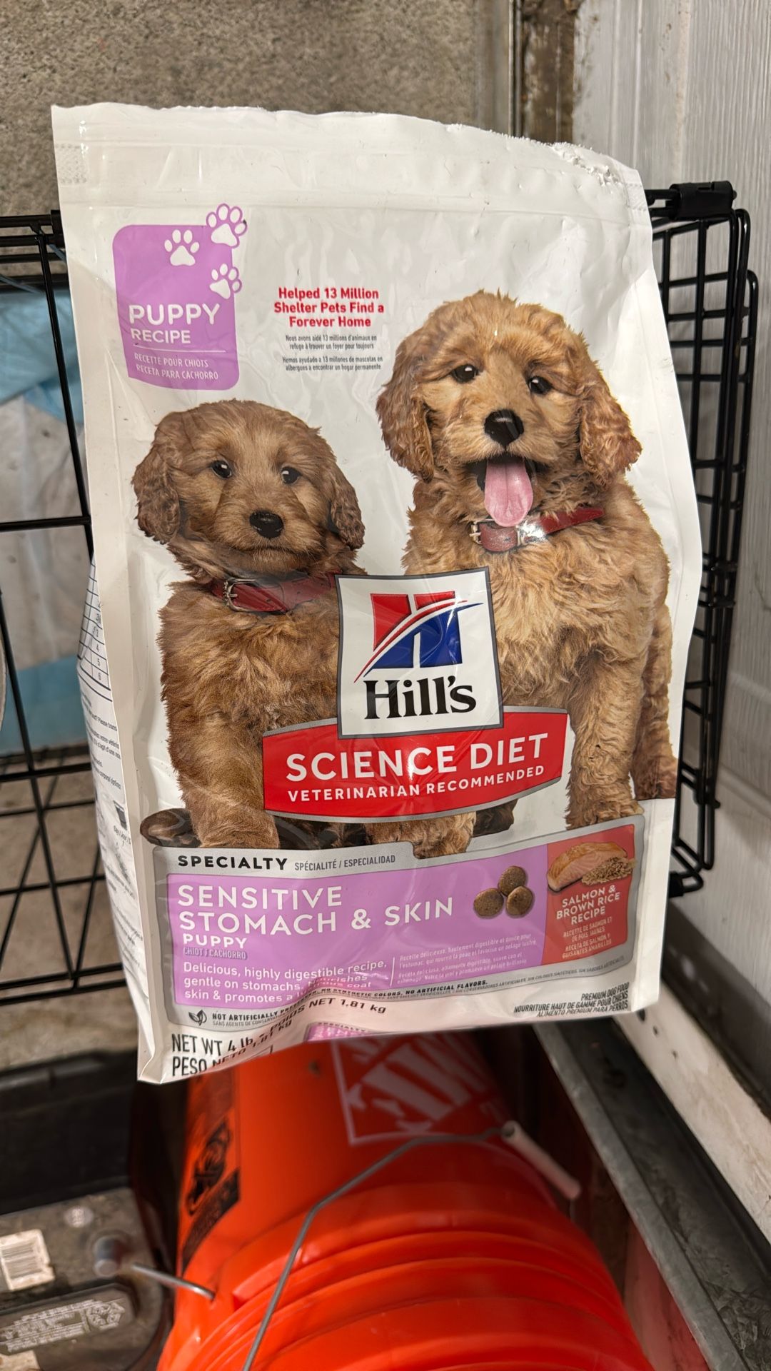 Dog food & Small Kennel