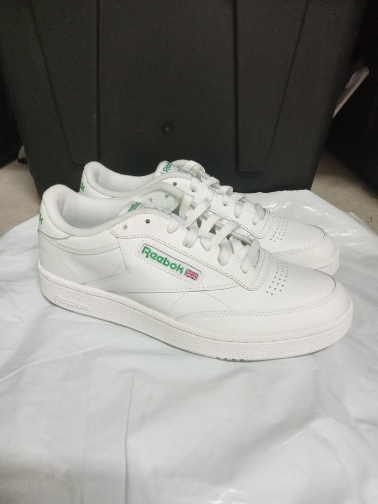 Reebok Classics Size 9.5