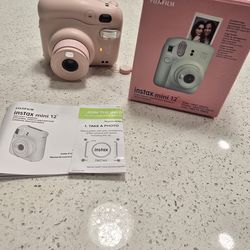 Brand New Fujifilm instant camera for sale!