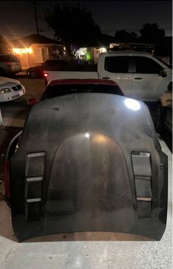 350z SEIBON CARBON FIBER HOOD