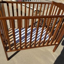Folding Crib
