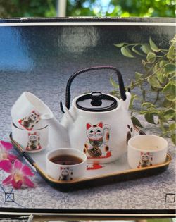 Teacup set