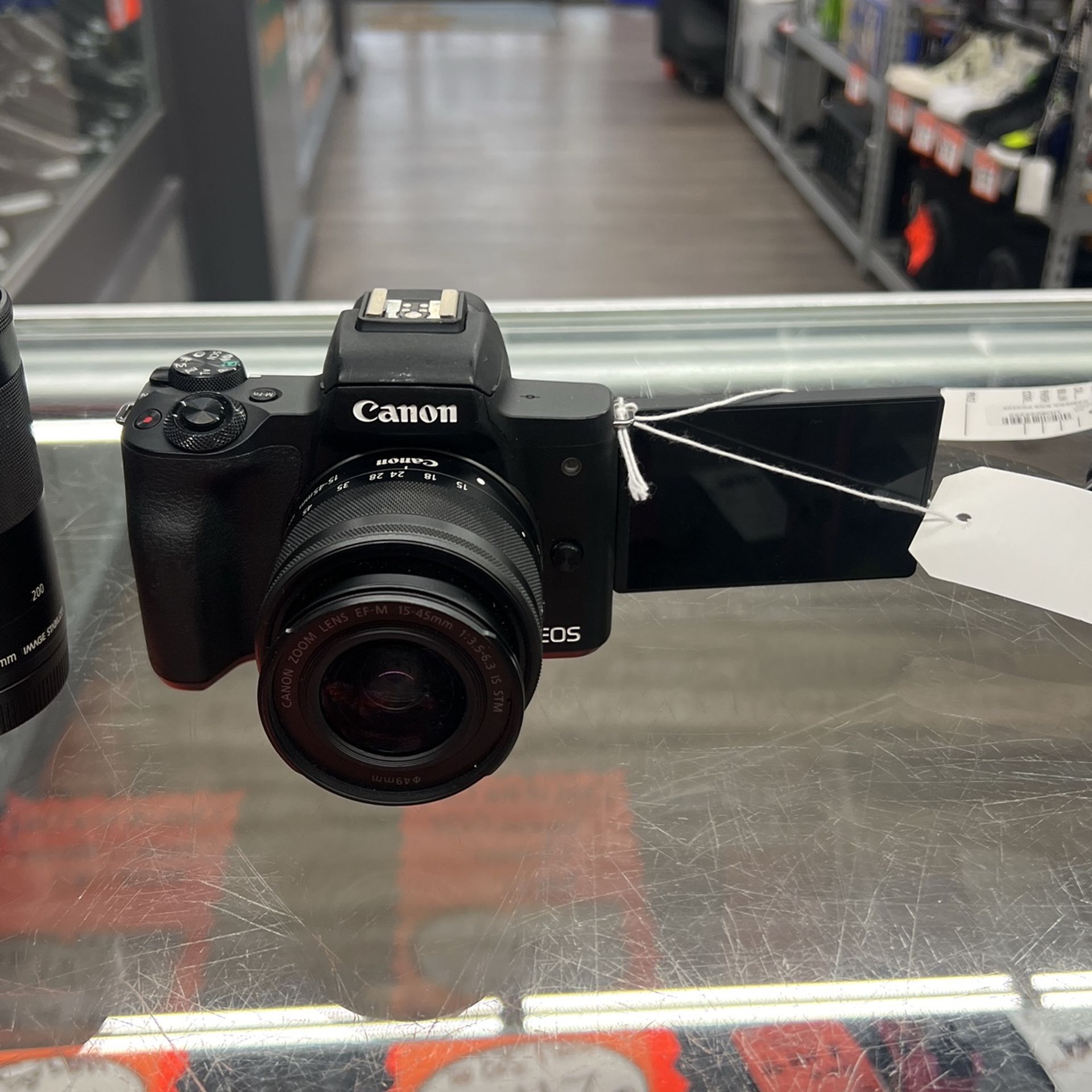 Canon Eos M50