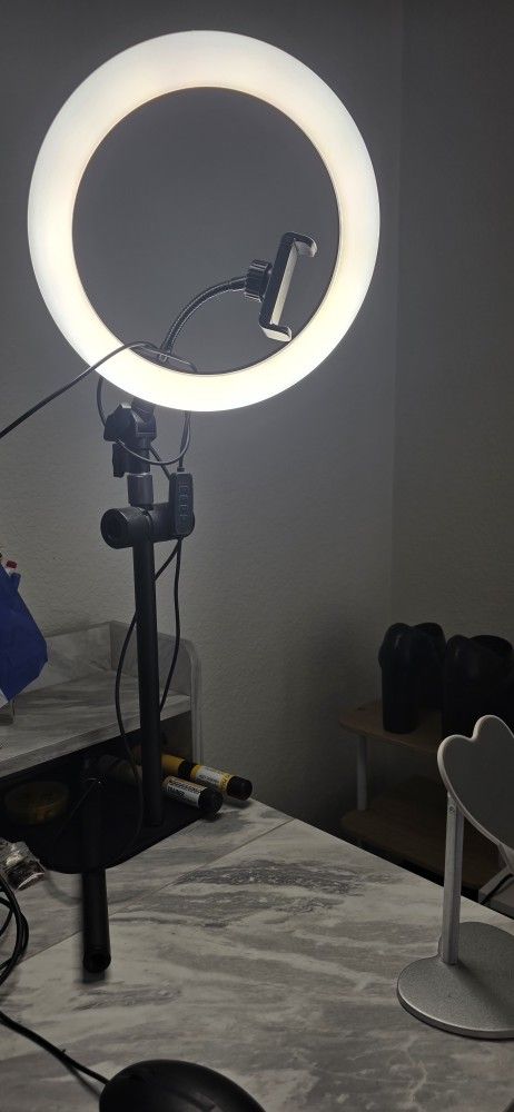 Ring Light With Phone Holder