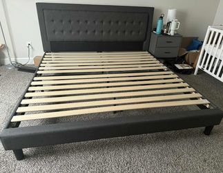 Zinus King Platform Bed Frame with Headboard