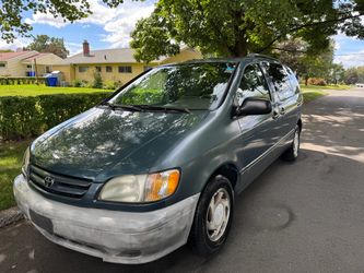 2001 Toyota Sienna
