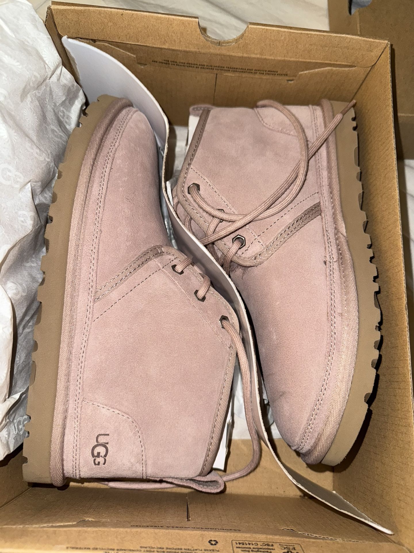 UGG Neumel Boot