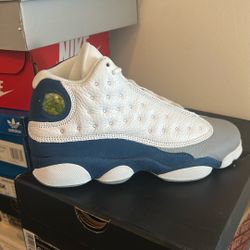 Jordan 13 Retro Kids Size 6.5Y NEW IN BOX
