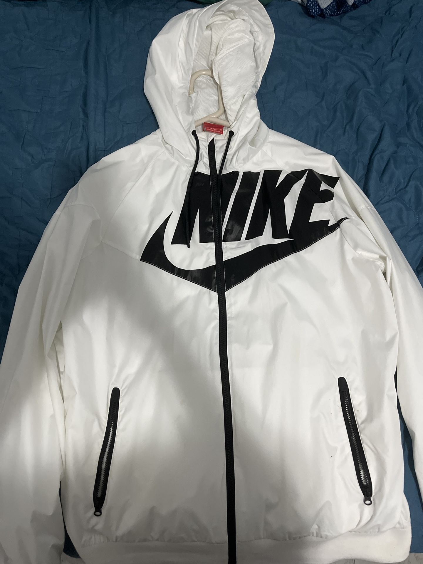 Nike Windrunner Jacket - White, Size M