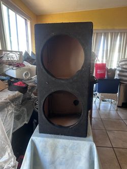 12 speaker box