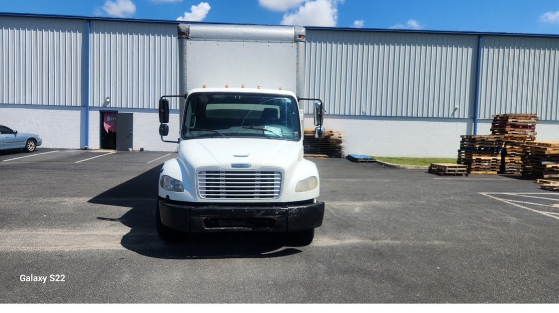 2013 Freighter M2