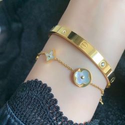 18K Gold Plated High Quality Lucky Clover bracelet+ necklace Set 